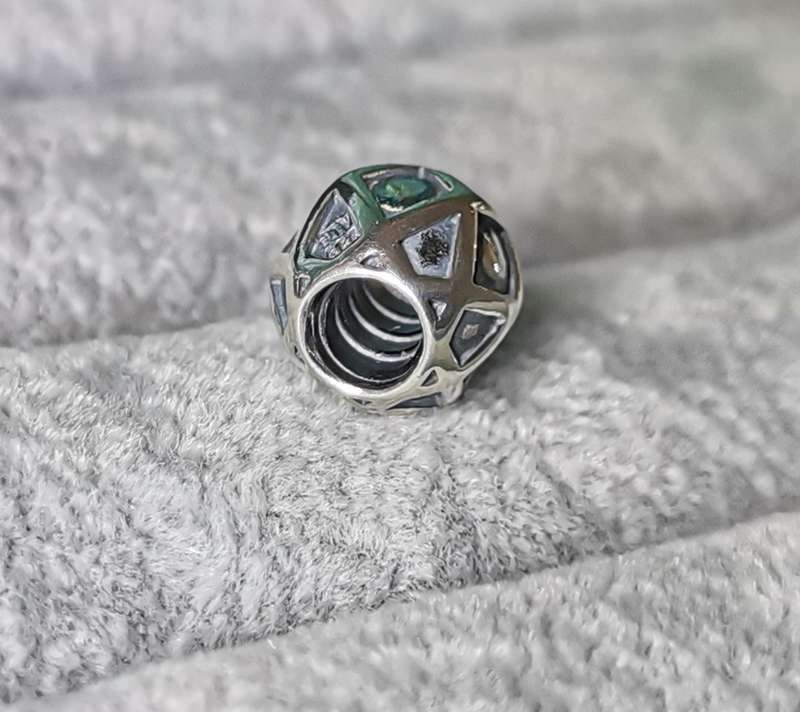 Pandora Web Charm