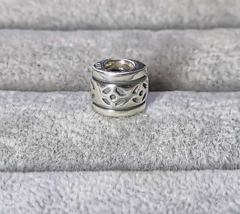 Pandora Open Circle Pattern Charm