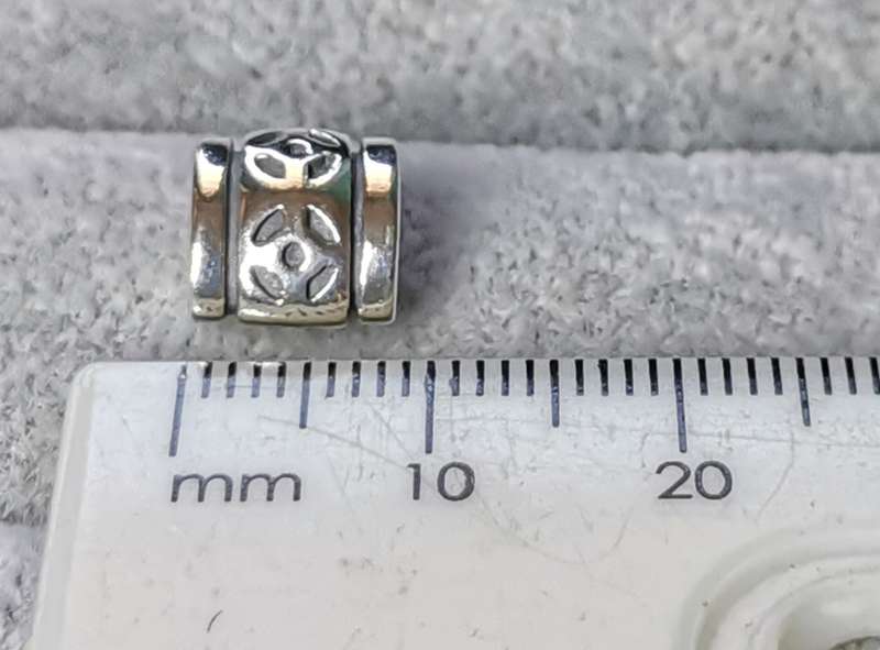 Pandora Open Circle Pattern Charm