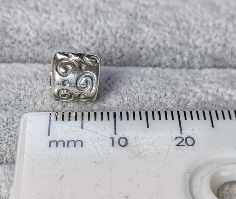 Pandora Swirl Charm