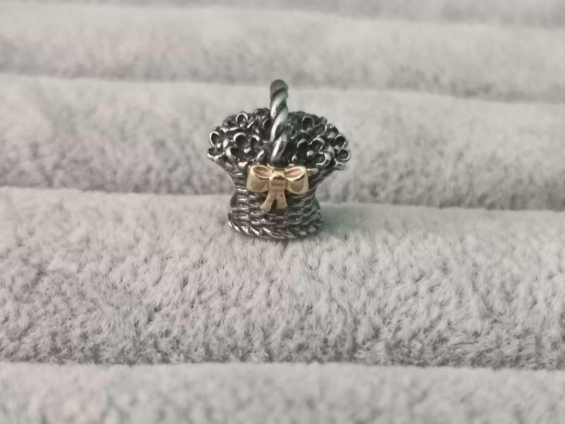 Pandora Forever Bloom Basket Charm