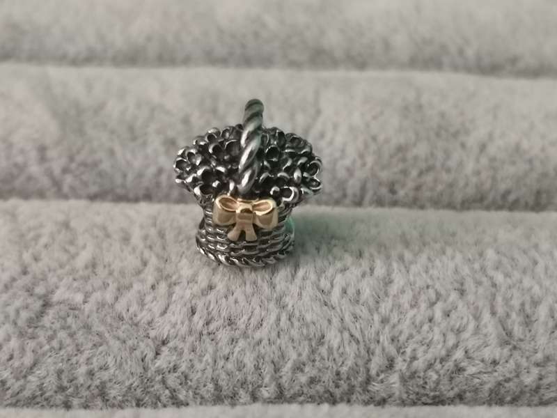 Pandora Forever Bloom Basket Charm