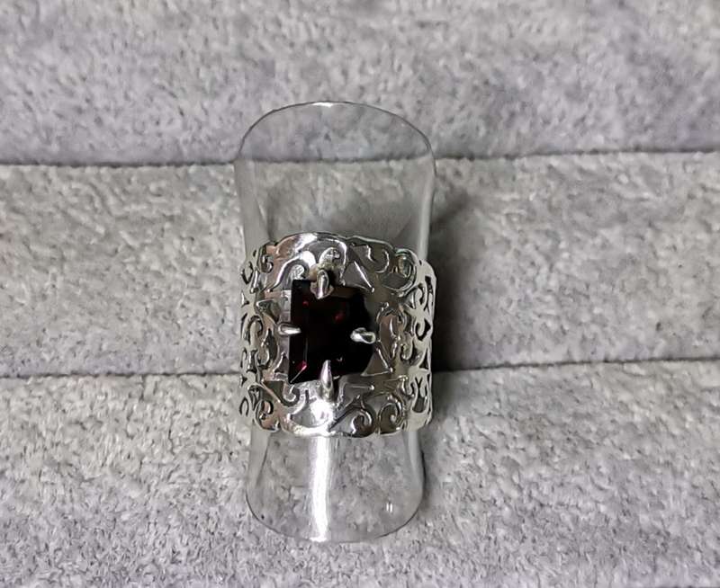 Gorgeous Silver Ring