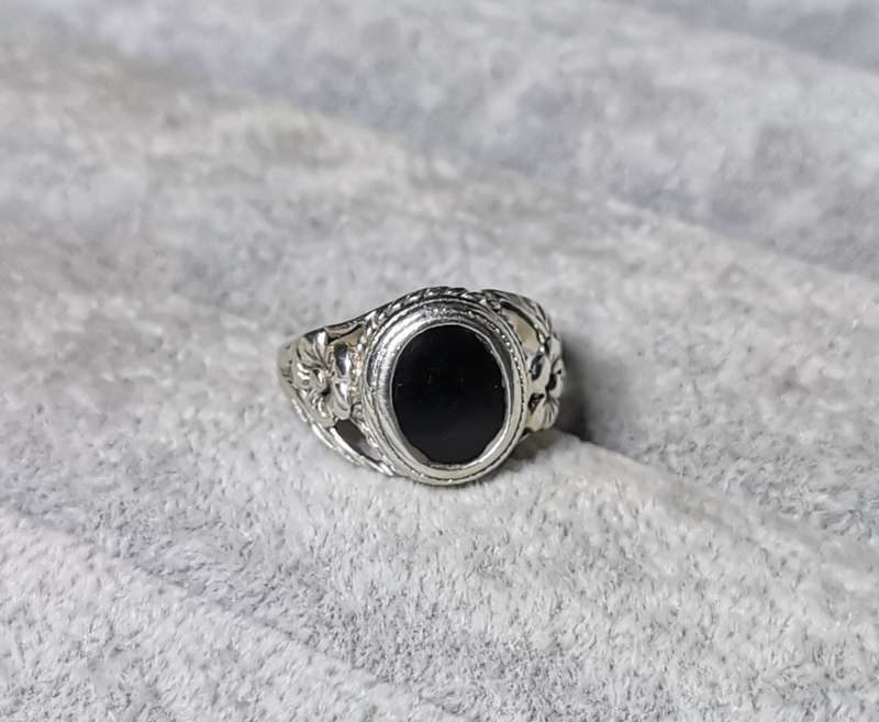 Detailed Silver Ring