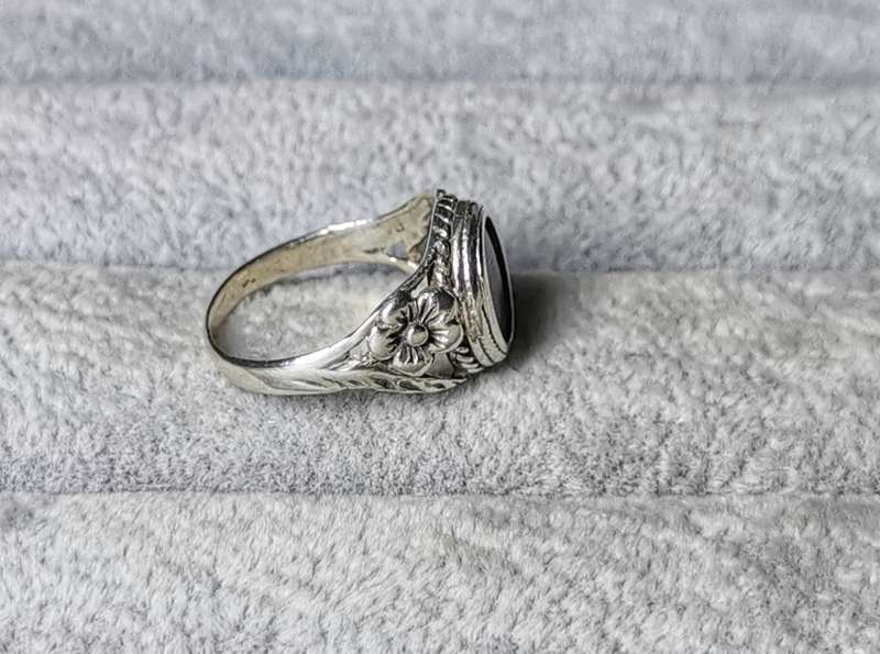 Detailed Silver Ring