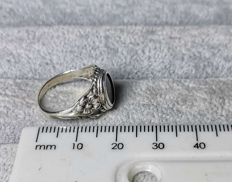 Detailed Silver Ring