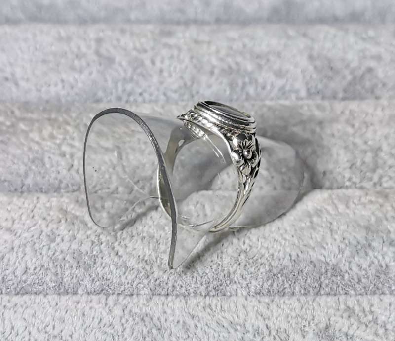 Detailed Silver Ring