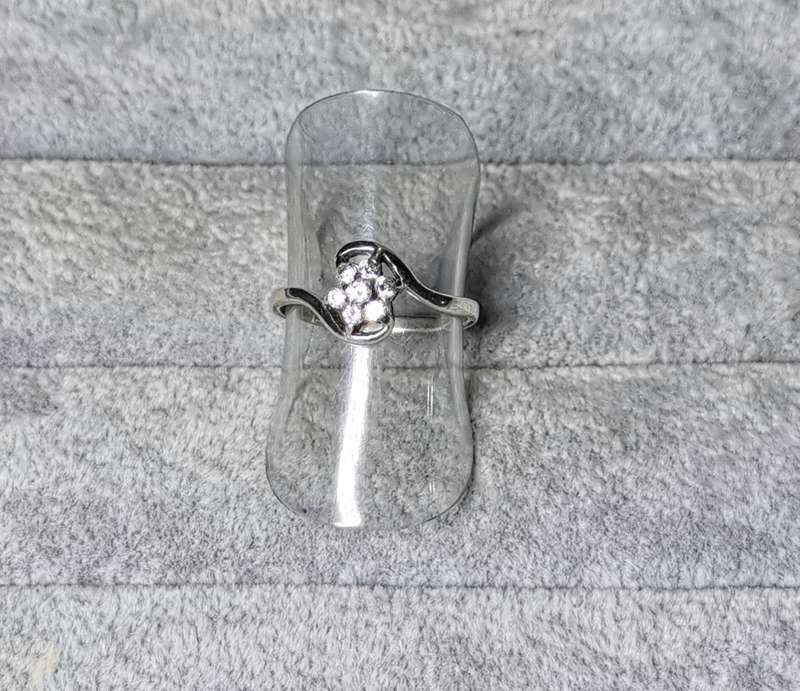 Silver Flower Ring