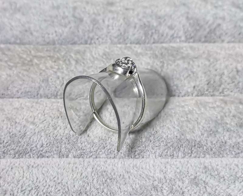 Silver Flower Ring