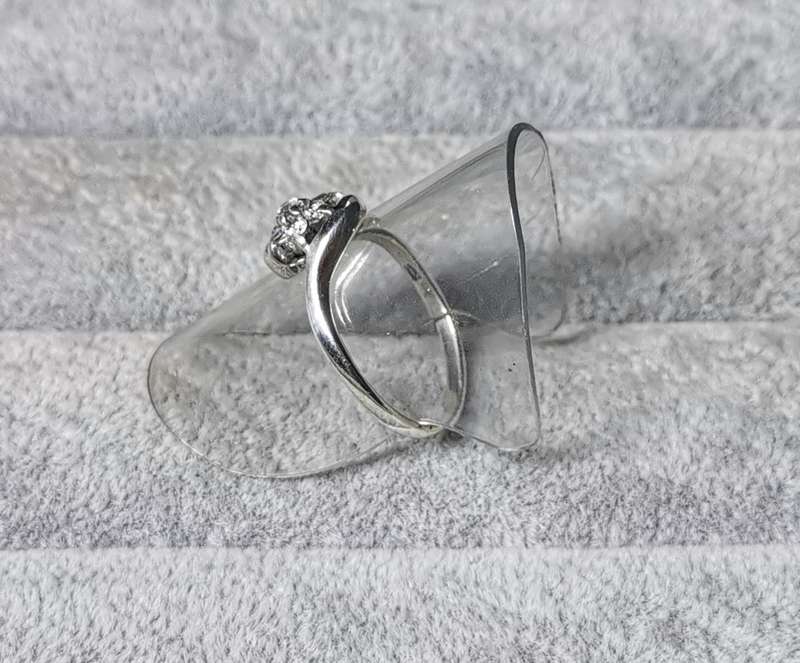 Silver Flower Ring