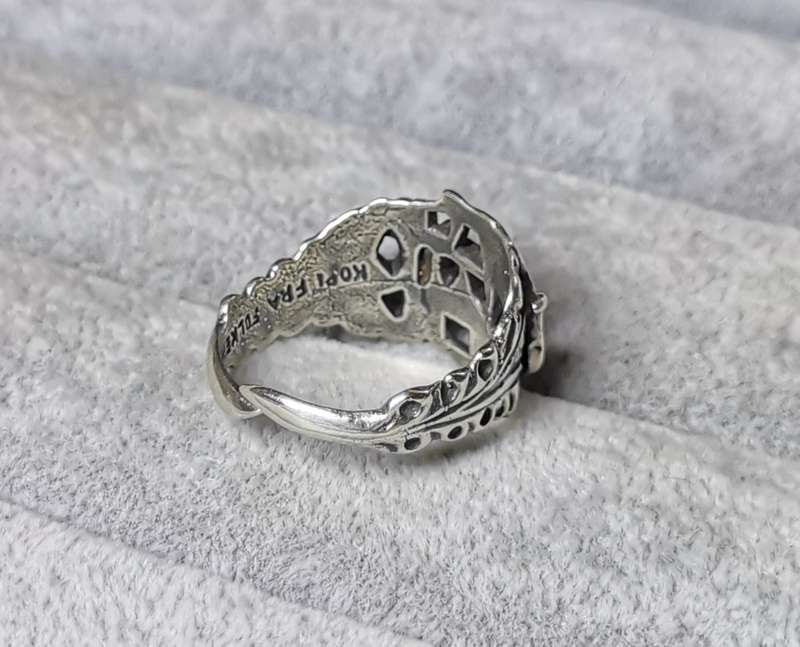 Detailed Silver Celtic Ring