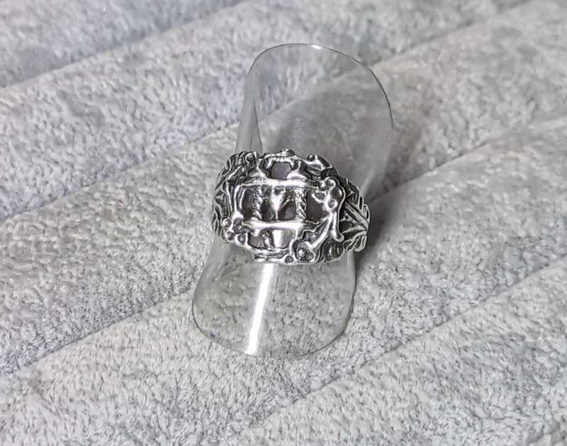 Detailed Silver Celtic Ring