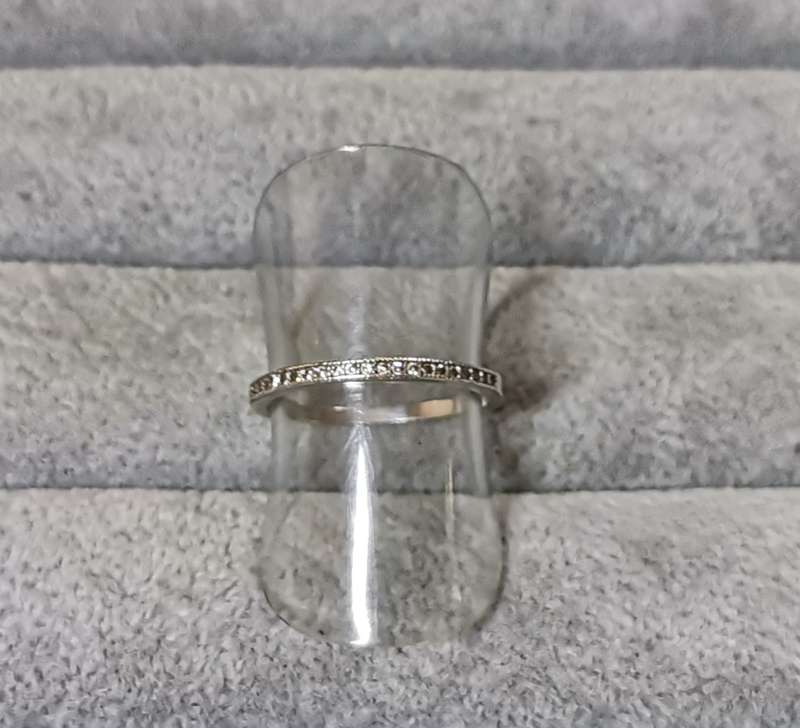 *R1 Auction* Silver Half Eternity Ring