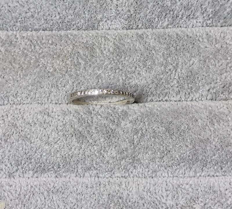 *R1 Auction* Silver Half Eternity Ring