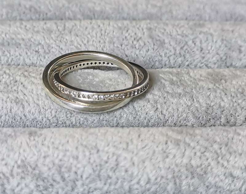 Silver Interlocked Ring