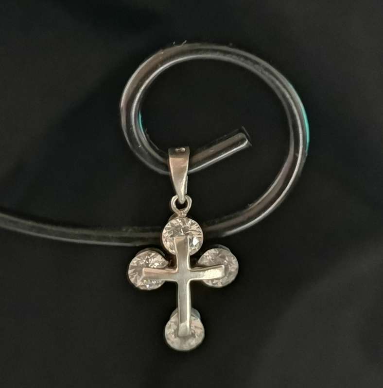 Dazzling Silver Cross Pendant