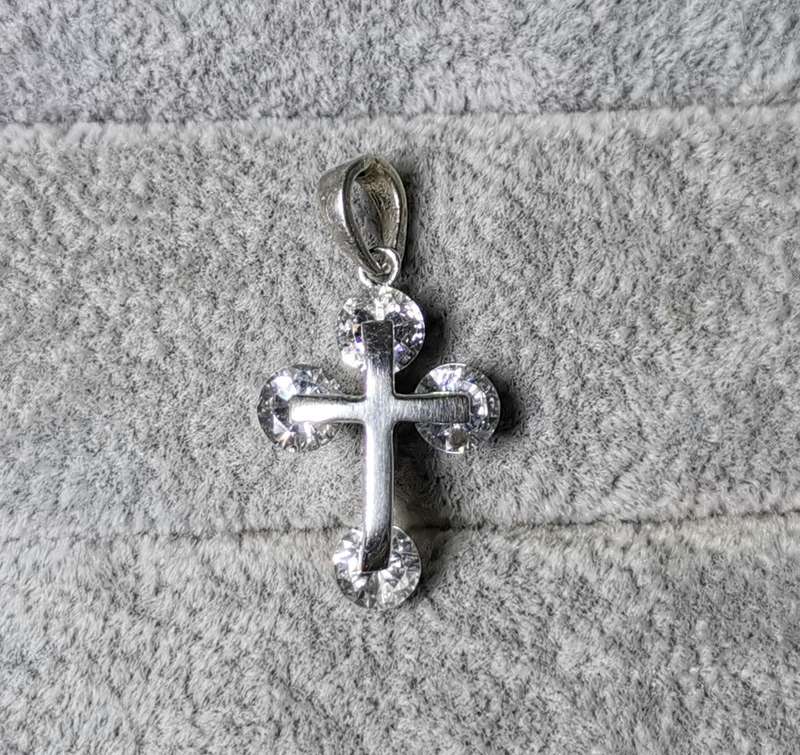 Dazzling Silver Cross Pendant