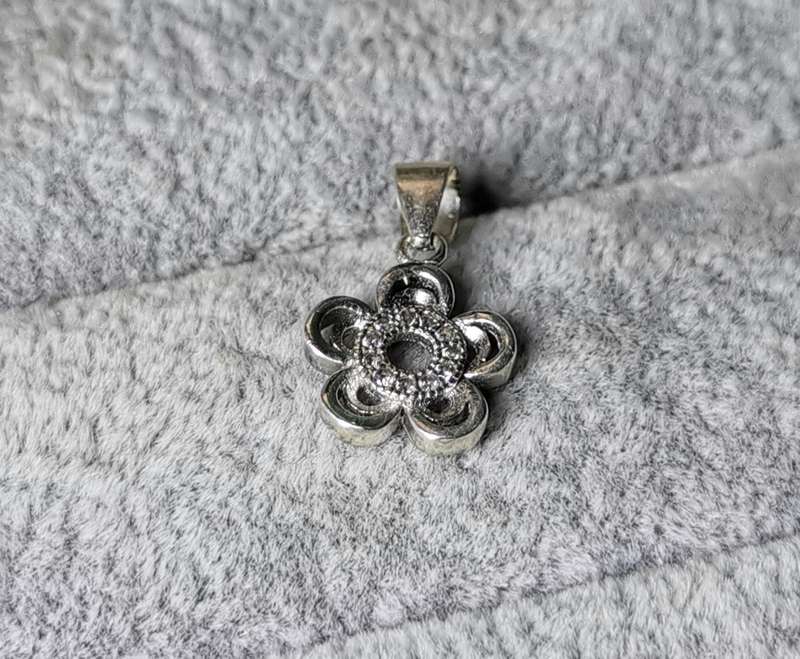 Silver Flower Pendant