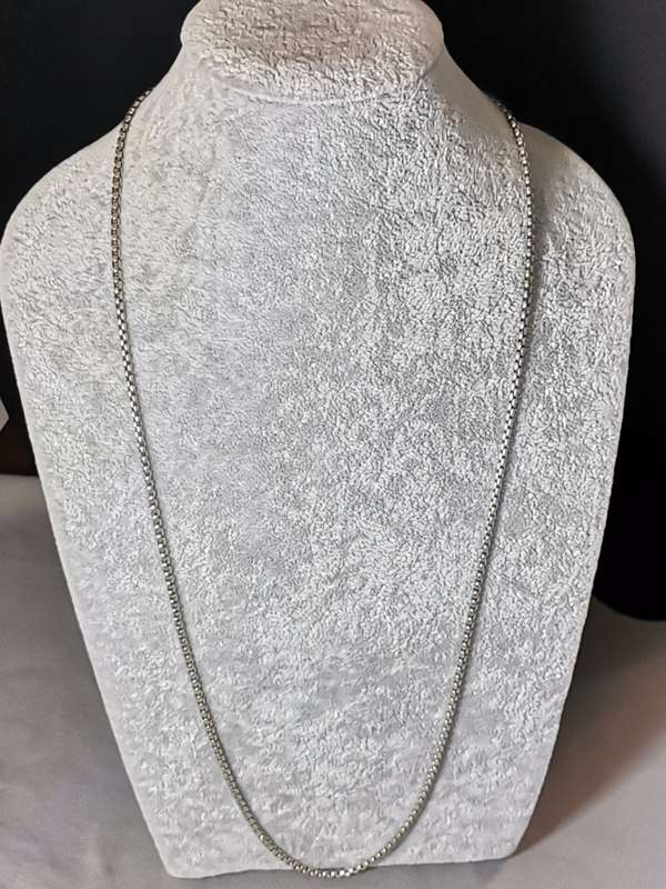 Gorgeous Silver Chain