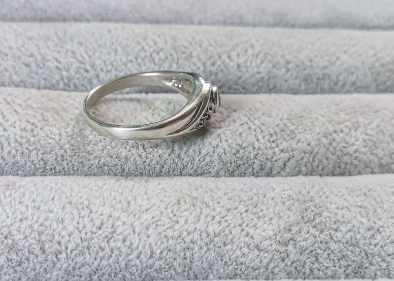 Stunning Silver Ring