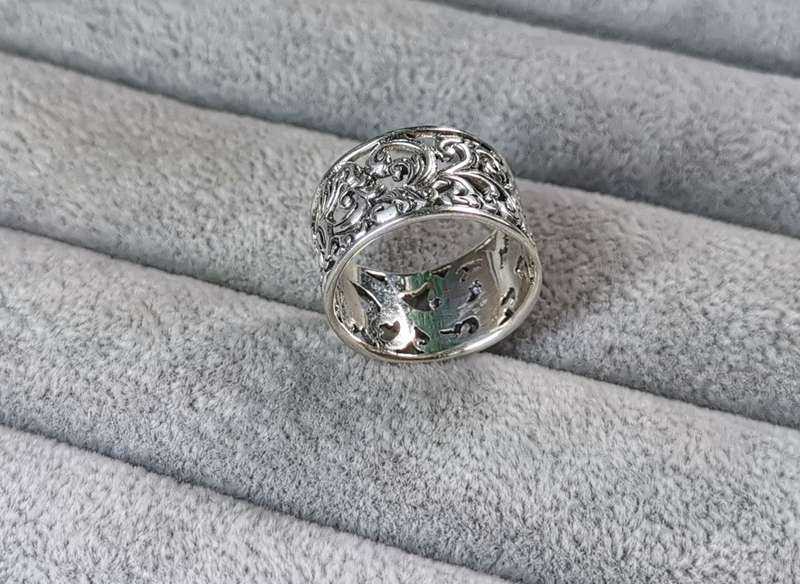 Detailed Silver Ring