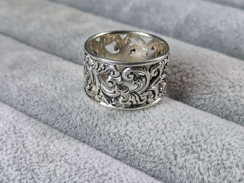 Detailed Silver Ring