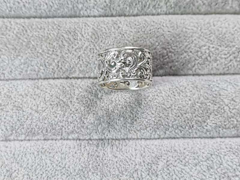 Detailed Silver Ring