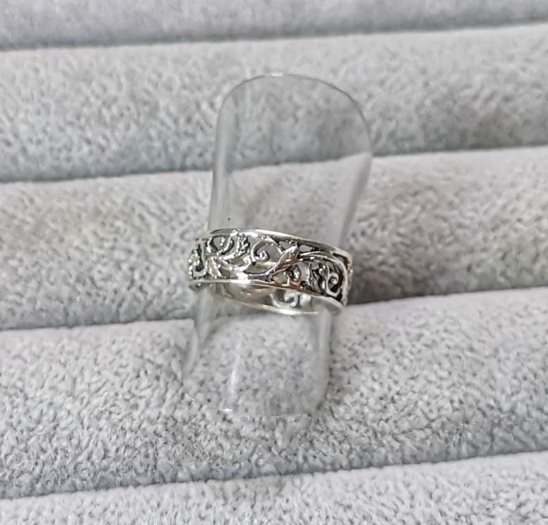 Detailed Silver Ring