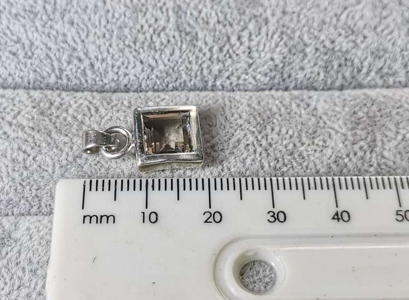 Sparkling Silver Pendant