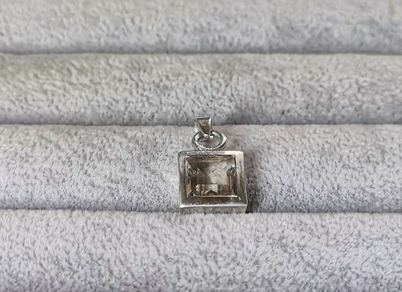 Sparkling Silver Pendant