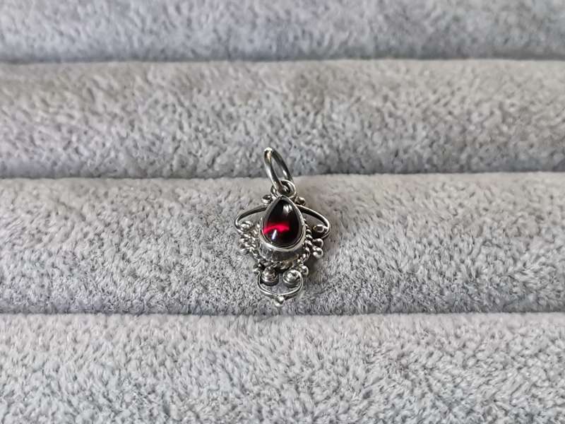 Stunning Silver Pendant