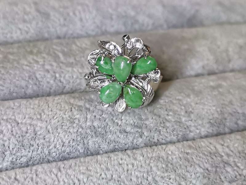 Gorgeous Silver Ring