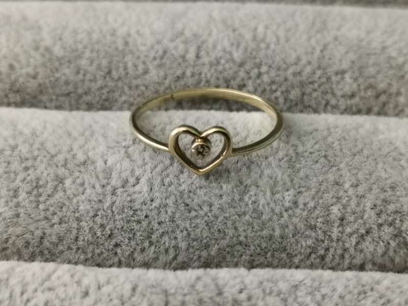 9ct Gold Heart Ring