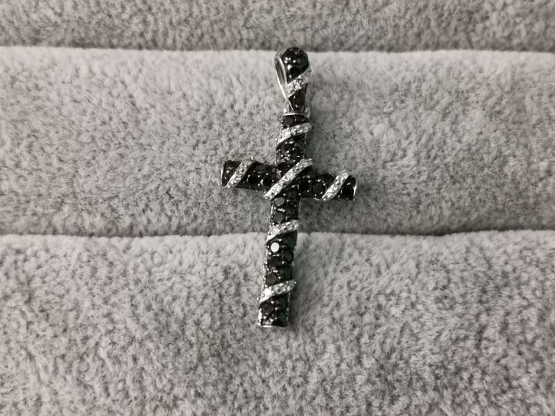 9ct Gold and Diamond Cross Pendant