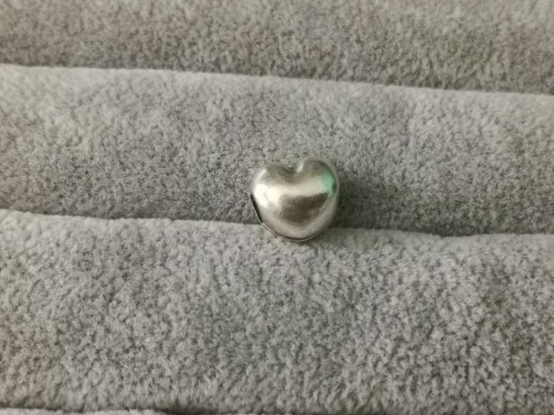 Pandor Heart Clip Charm