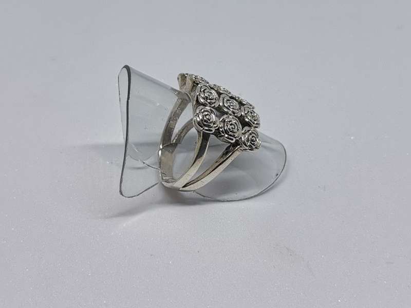 Silver Roses Ring