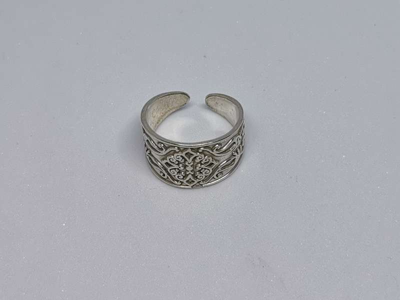 Adjustable Silver Ring