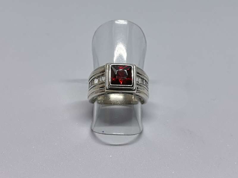 Gorgeous Silver Ring