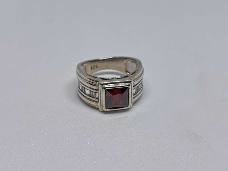 Gorgeous Silver Ring