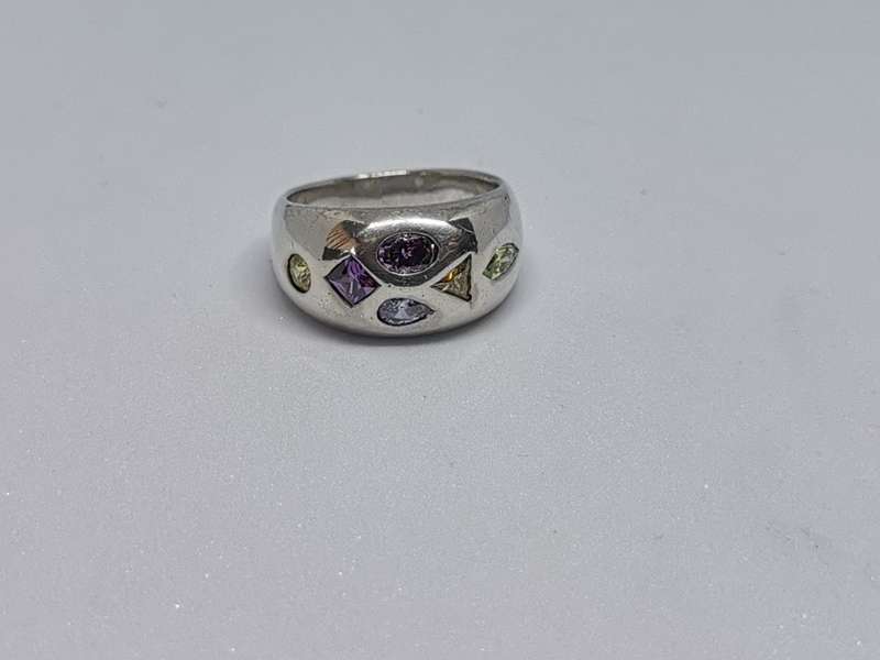 Dazzling Silver Ring