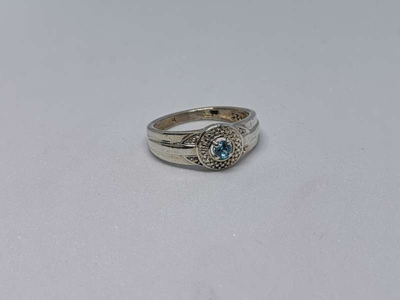 Pretty Silver Ring