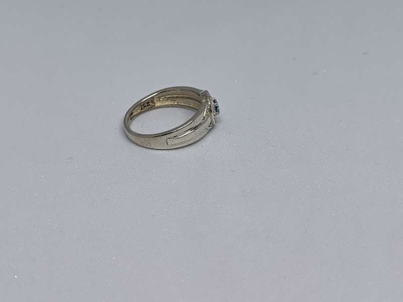 Pretty Silver Ring