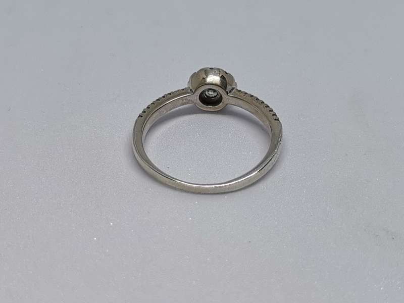 Stunning Silver Ring