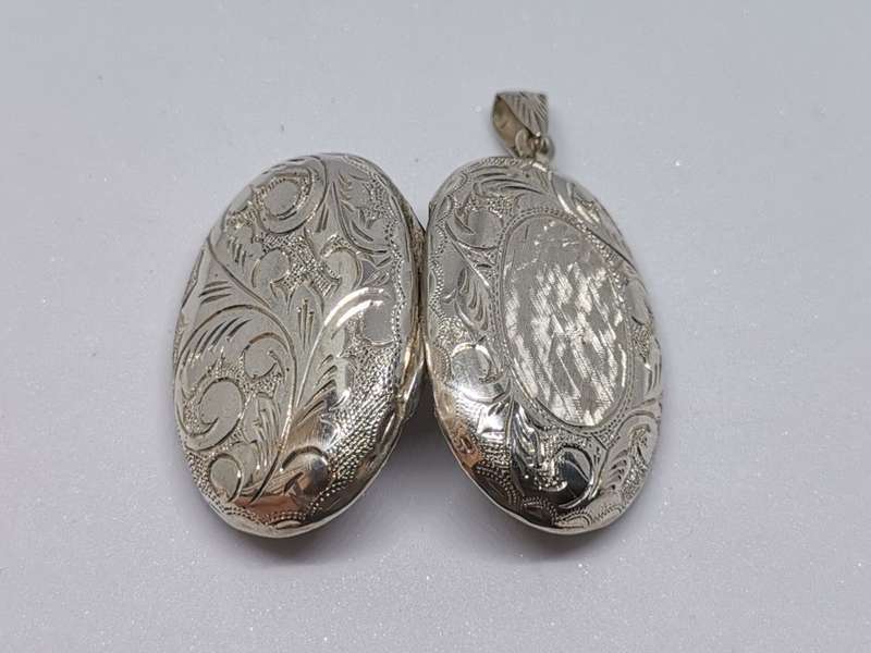 Silver Locket Pendant