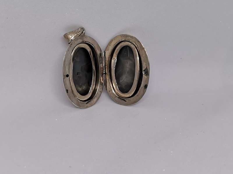 Silver Locket Pendant