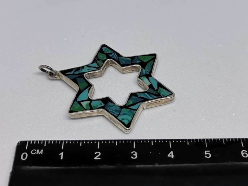 Gorgeous Silver Pendant