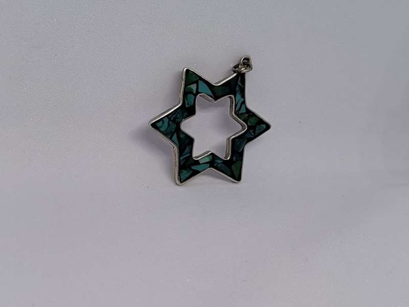 Gorgeous Silver Pendant