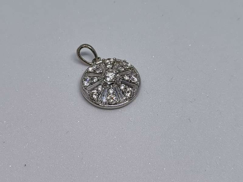 Dazzling Silver Pendant