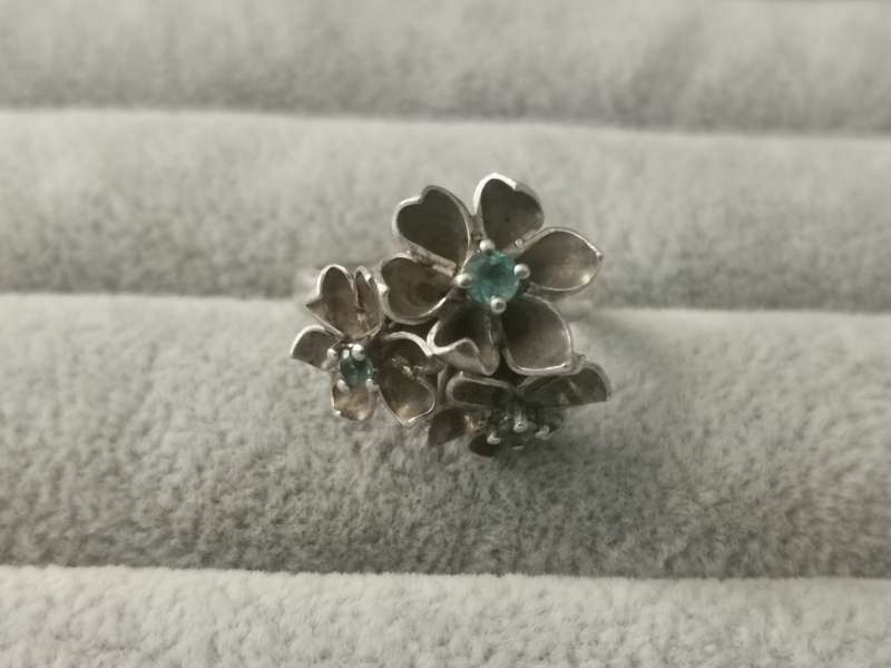 Silver Flower Ring