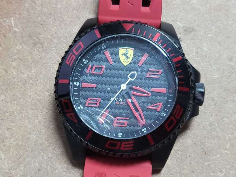 Discount!!! Scuderia Ferrari XX KERS 5ATM Watch